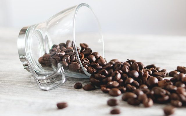 عواملی که در نگهداری قهوه موثر هست