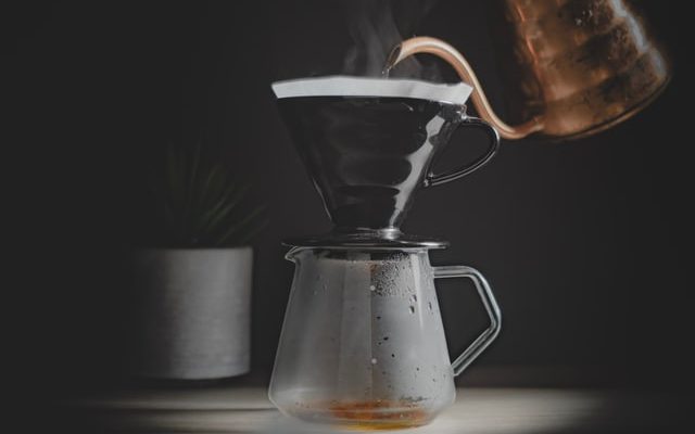 تاریخچه قهوه و دم آوری قهوه با v60